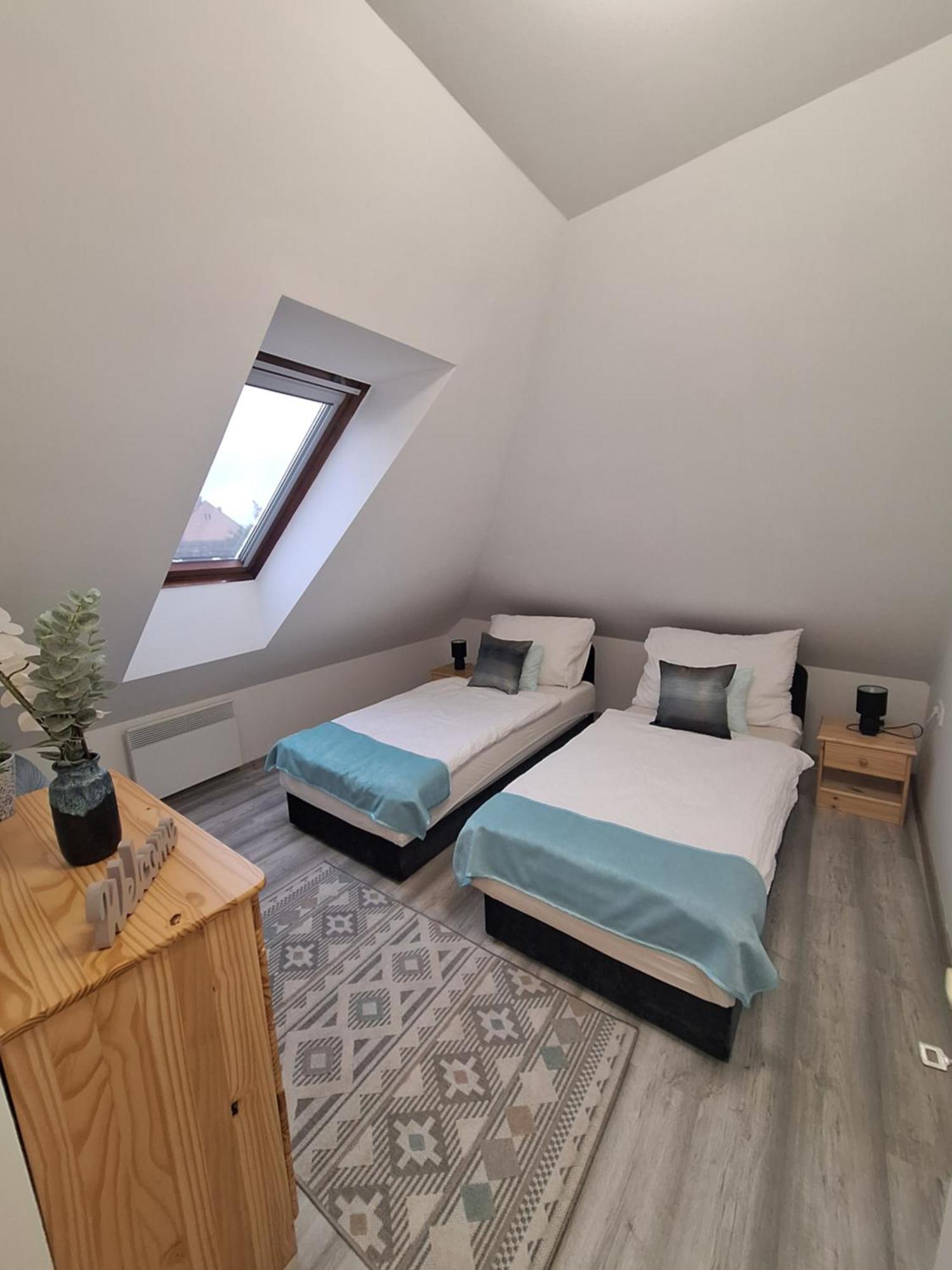 Varfal Apartman II Eger Ruang foto